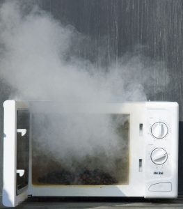 How To Get Burnt Smell Out Of Microwave