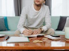 8 Things You Can Do to Spend Less Money Every Month