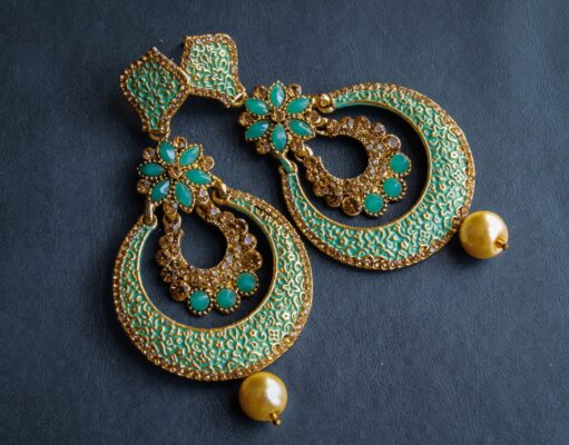 Artificial Jewelry in Pakistan: A Trendy and Affordable Fashion Choice Artificial Jewelry